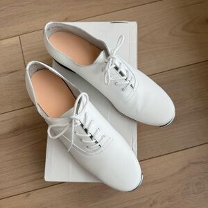 New unused Stevens stompers clogging shoes in white